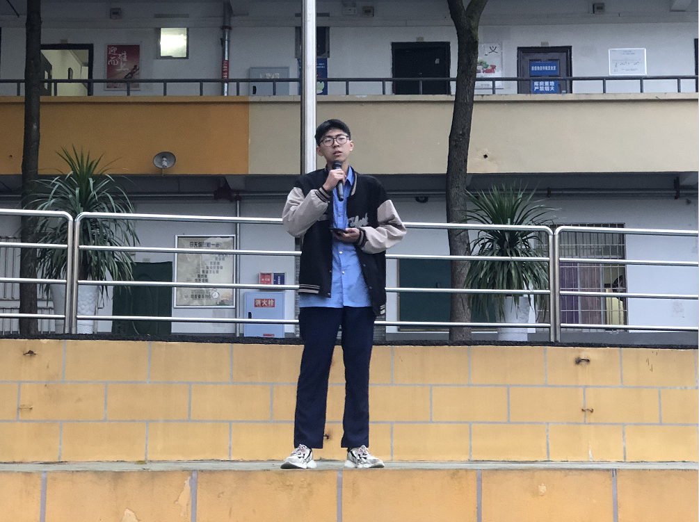 校园歌手海选于5月11日正式启动